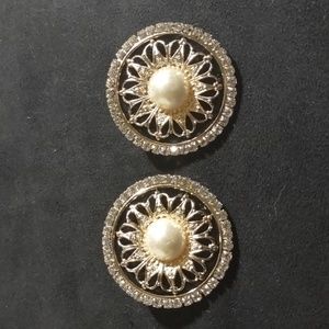 Large Gold Tone Shield Clip On Faux Pearl Earrings